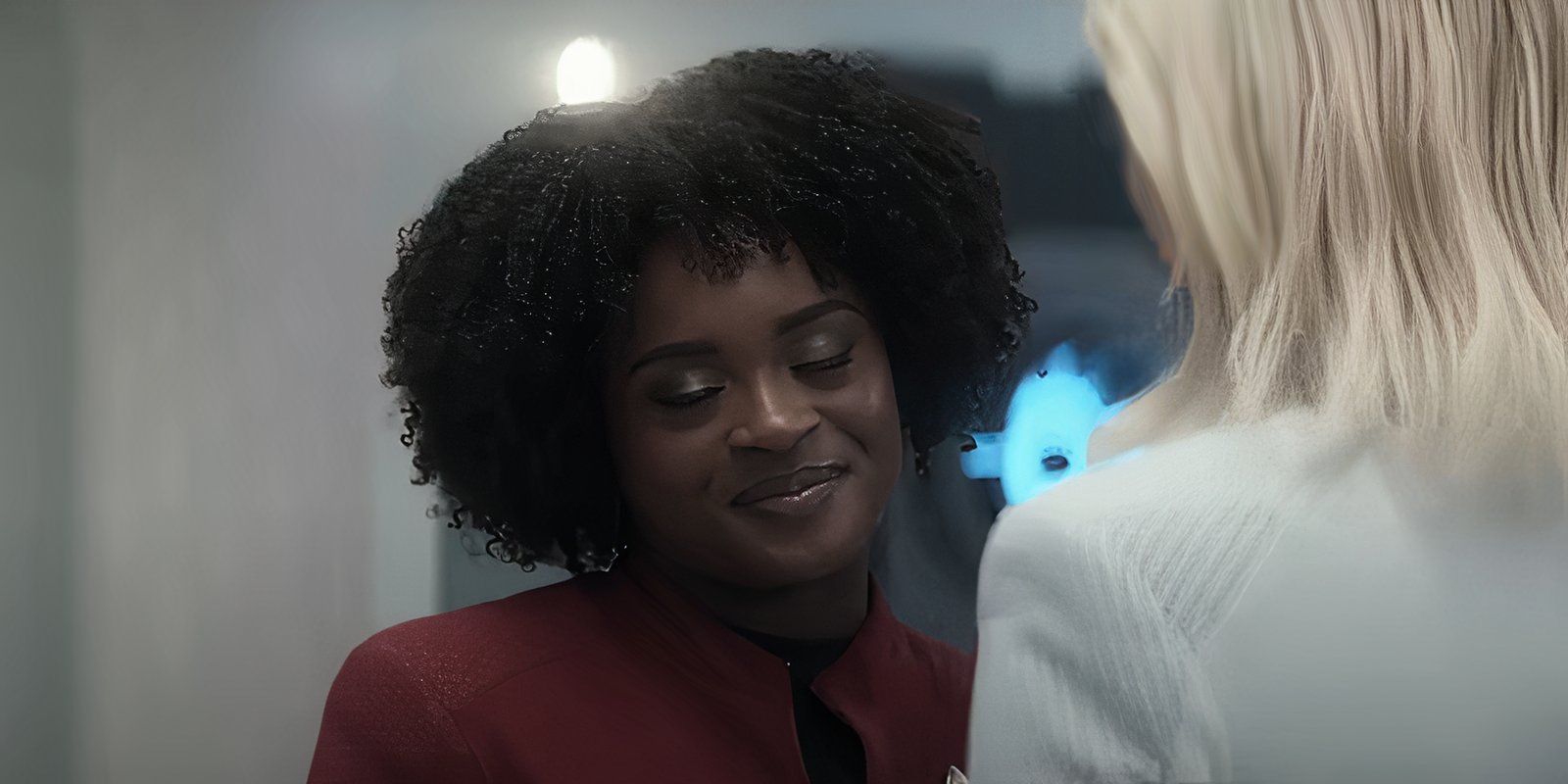 Celia Rose Gooding as Ensign Nyota Uhura with natural hair in Strange New Worlds season 3