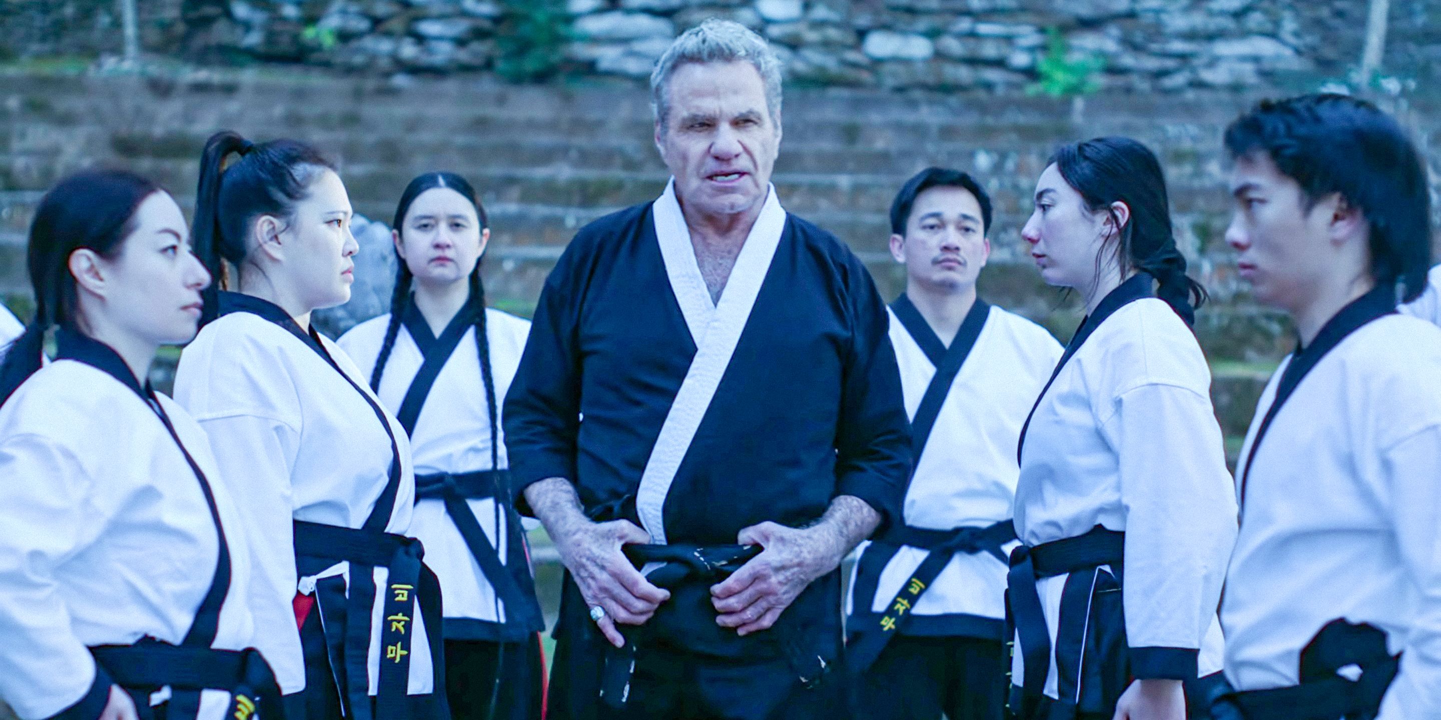 Cobra Kai Season 6 Drops A Big Clue Johnny Will Be A Miyagi-do Sensei When The Show Ends