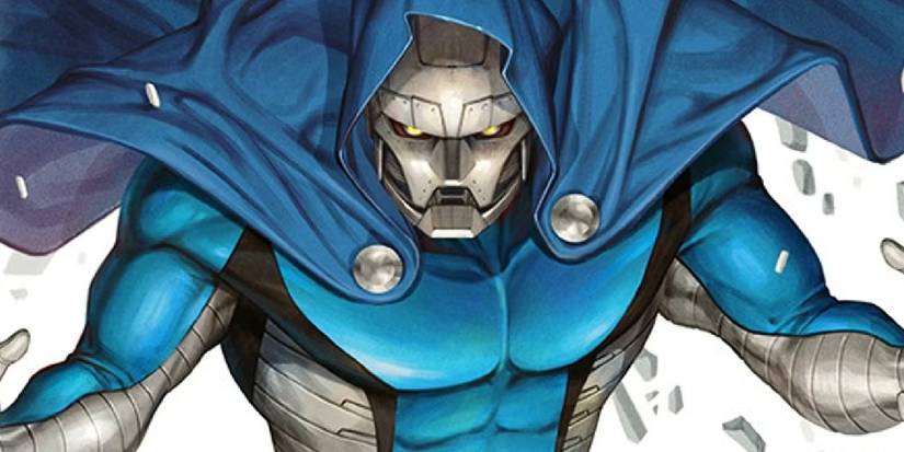 Doctor Doom looking threatening on Ultimate 4 variant cover in Marvel Comics