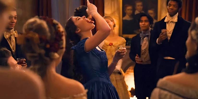 Emily Dickinson (Hailee Steinfeld) usando drogas em uma festa em Dickinson temporada 1