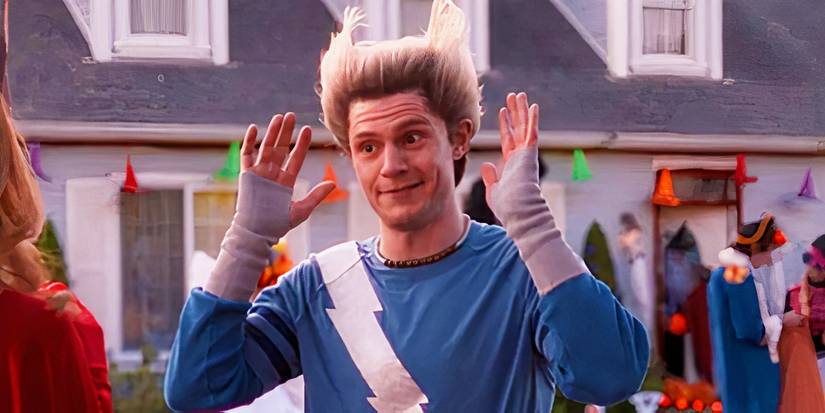 Evan Peters in comic-accurate Quicksilver costume in WandaVision