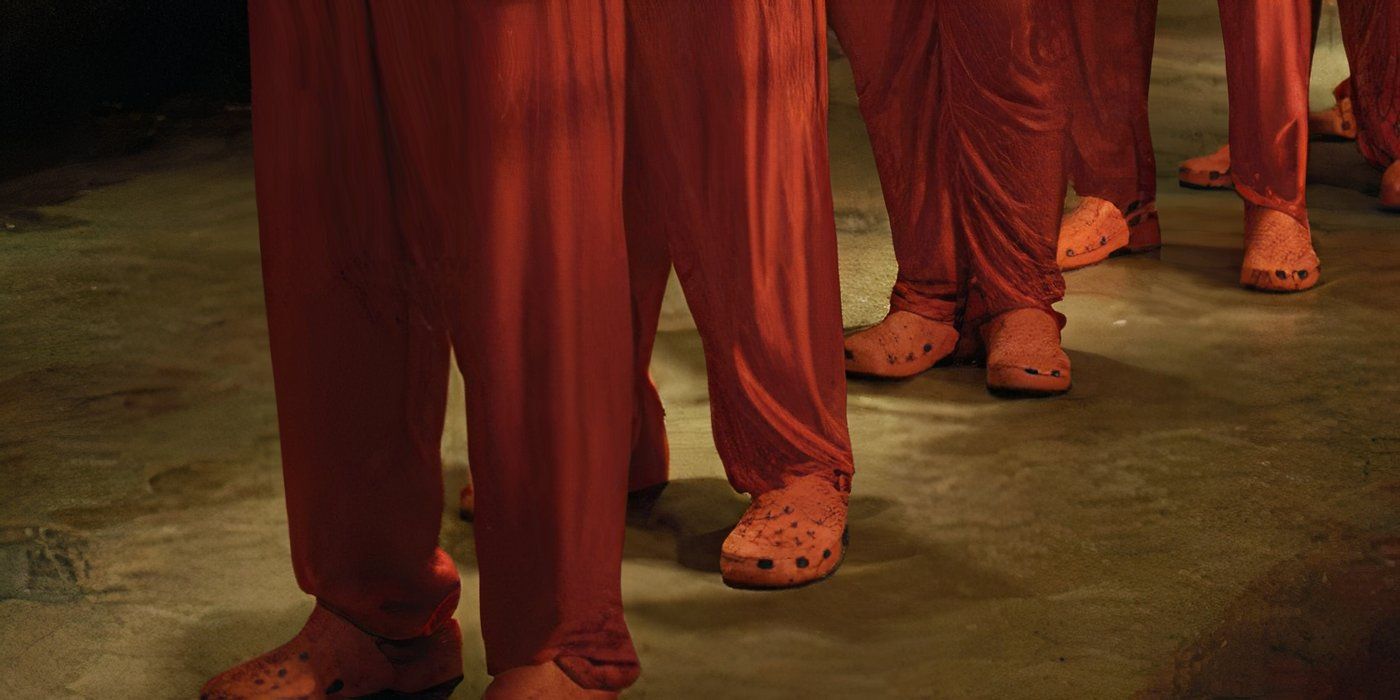 idiocracy-crocs.jpg