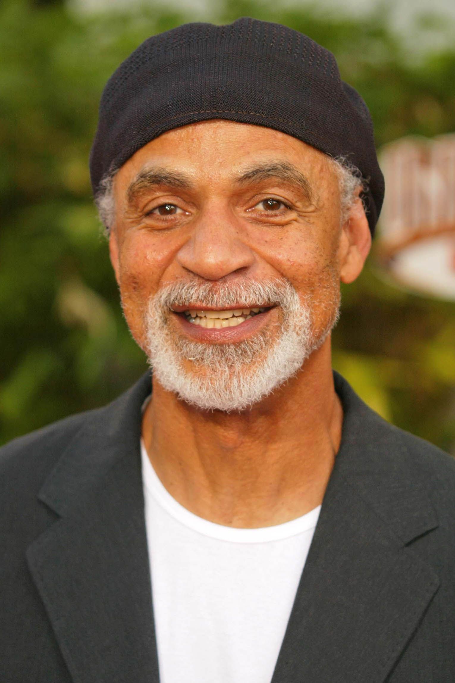 Headshot Of Ron Glass In The Universal's 