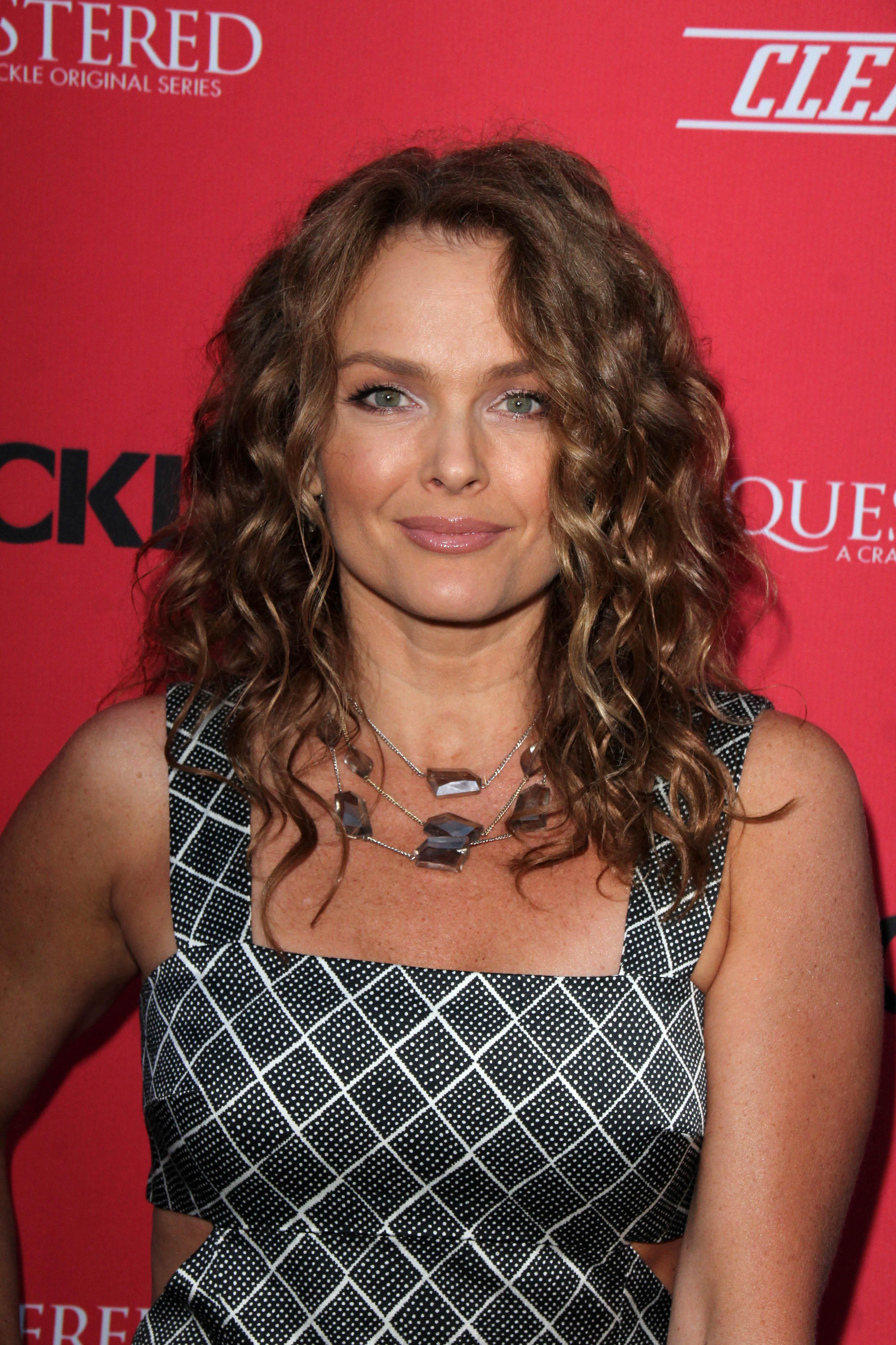 Headshot Of Dina Meyer 