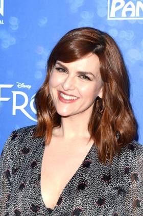Sara Rue | Screen Rant