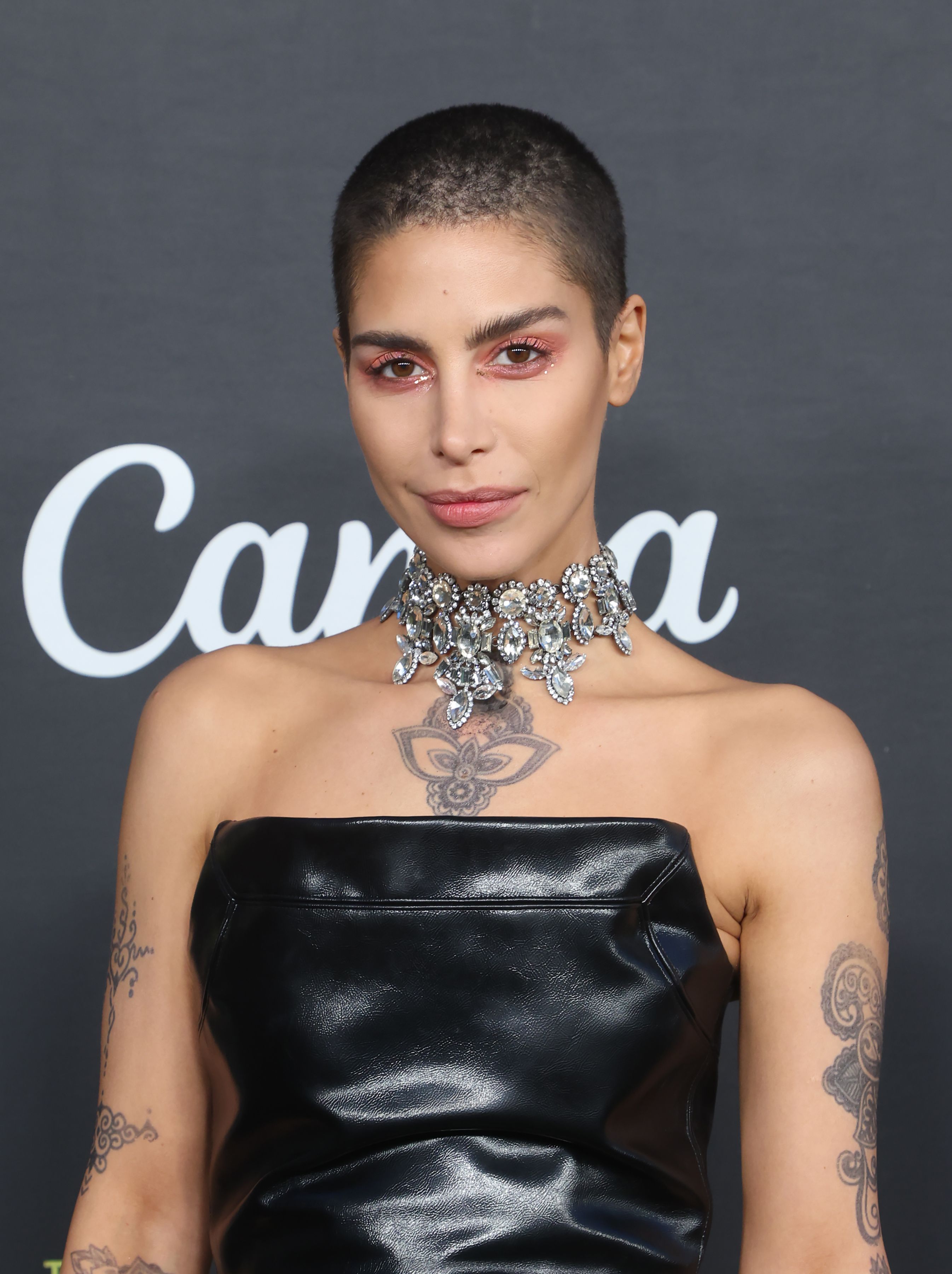 Headshot Of Nadia Hilker In The The Walking Dead Live: The Finale Event