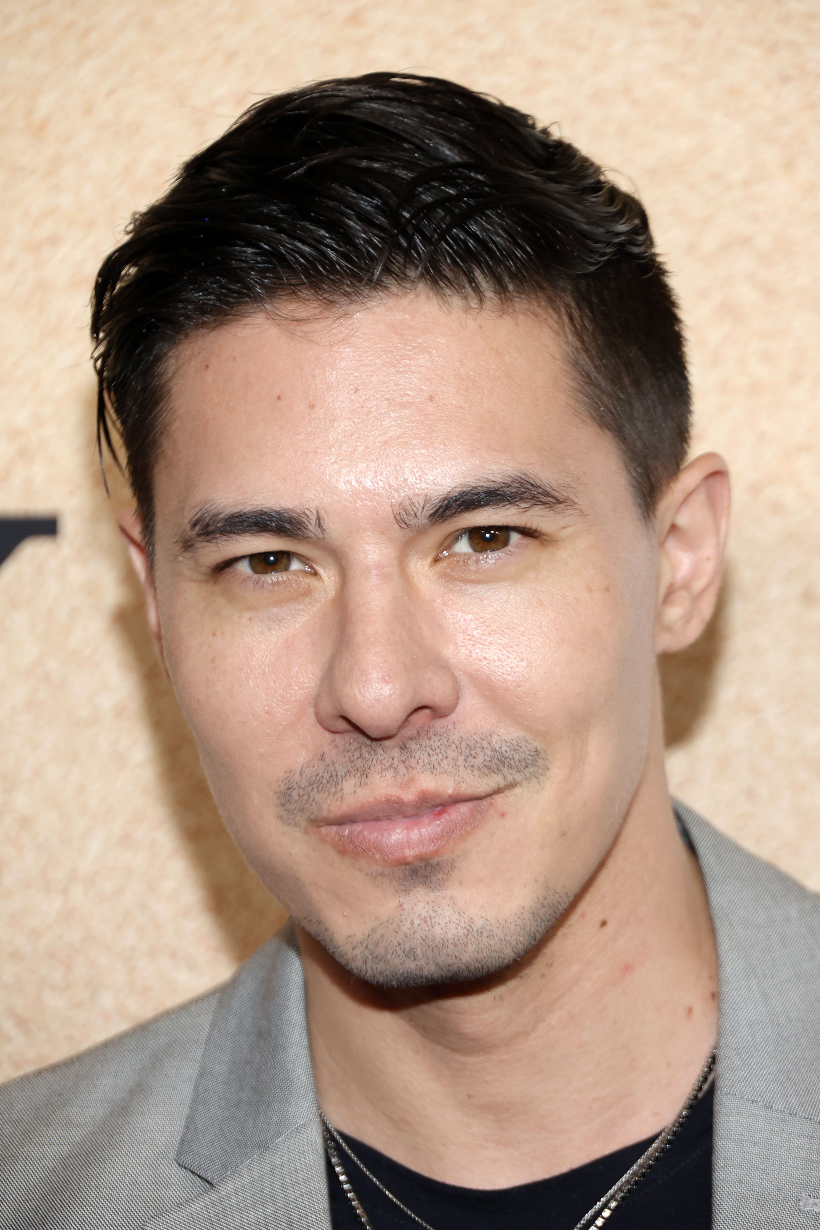  The Miraculous Story of the Once and Future Heavyweight