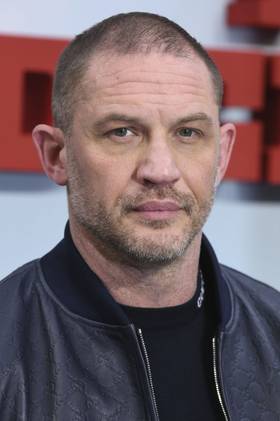 HeadsH๏τ Of Tom Hardy In The Premiere Of The Bikeriders