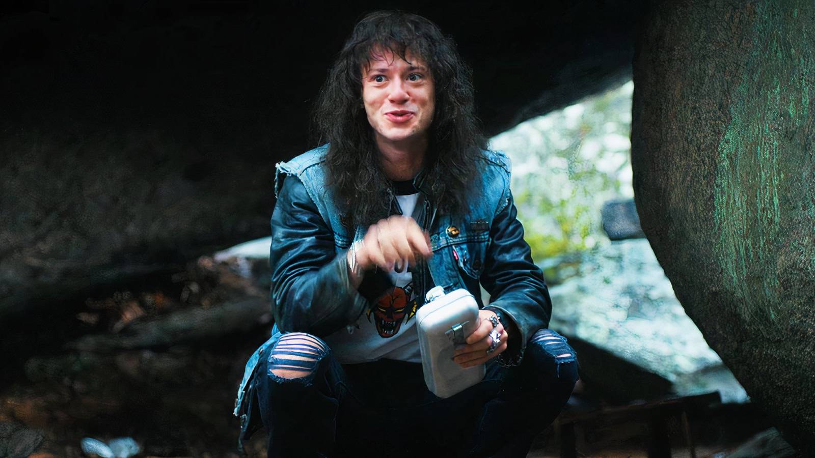 Joseph Quinn as Eddie Munson in Stranger Things season 4