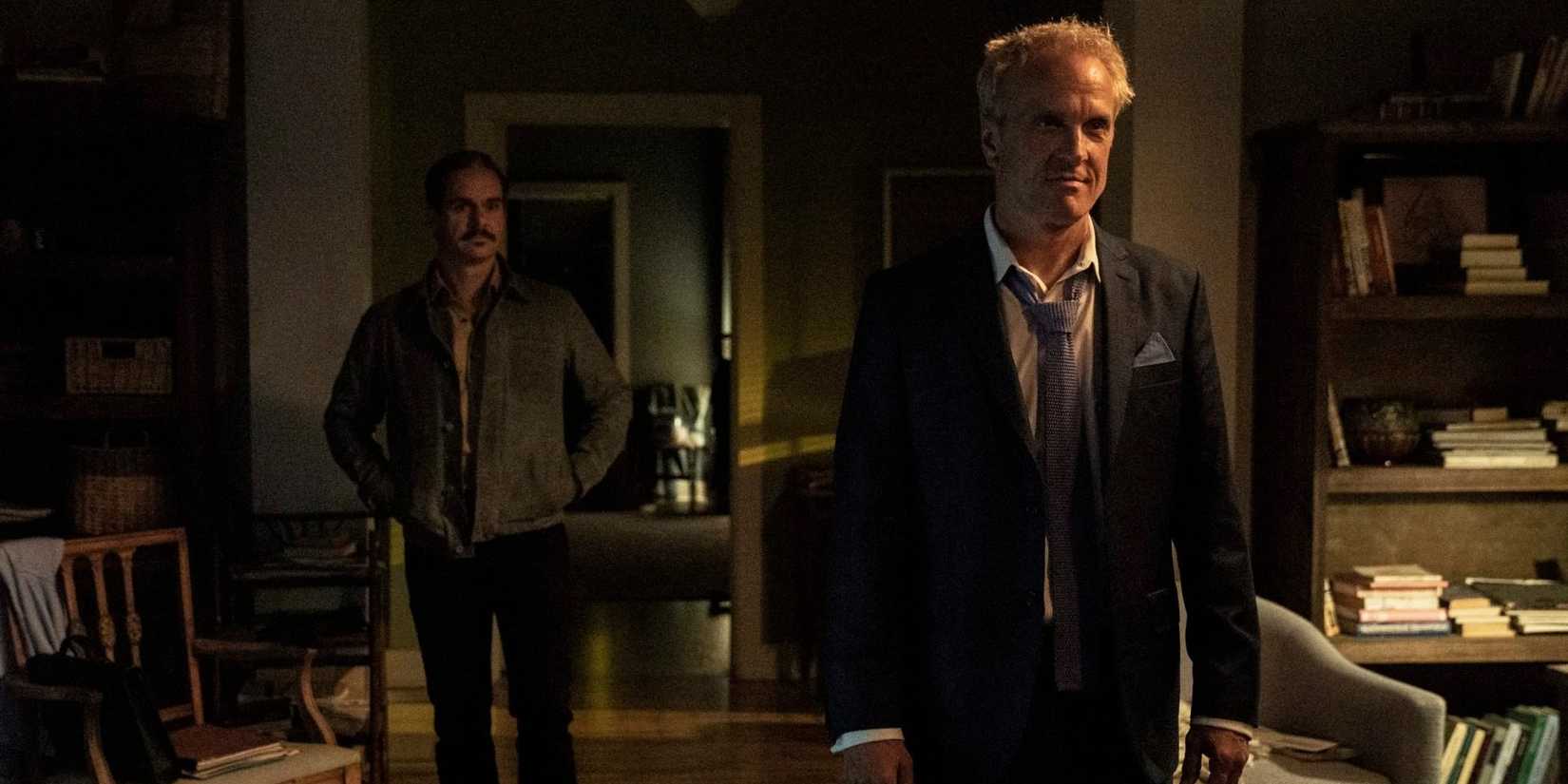 Lalo sneaks up behind Howard in Better Call Saul