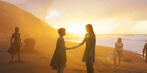 Sersi turning Sprite human in Eternals