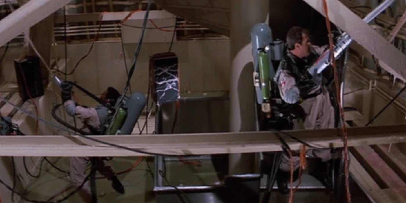 10 Best Gadgets From The Ghostbusters Franchise