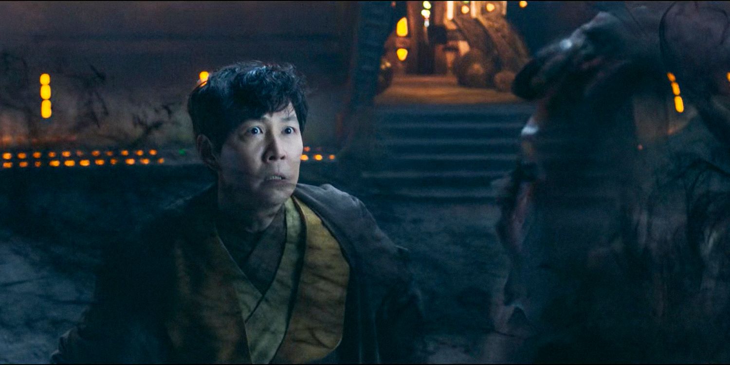 Young Master Sol (Lee Jung-jae) watches Mother Aniseya (Jodie Turner-Smith) turn into black smoke in The Acolyte season 1 episode 7