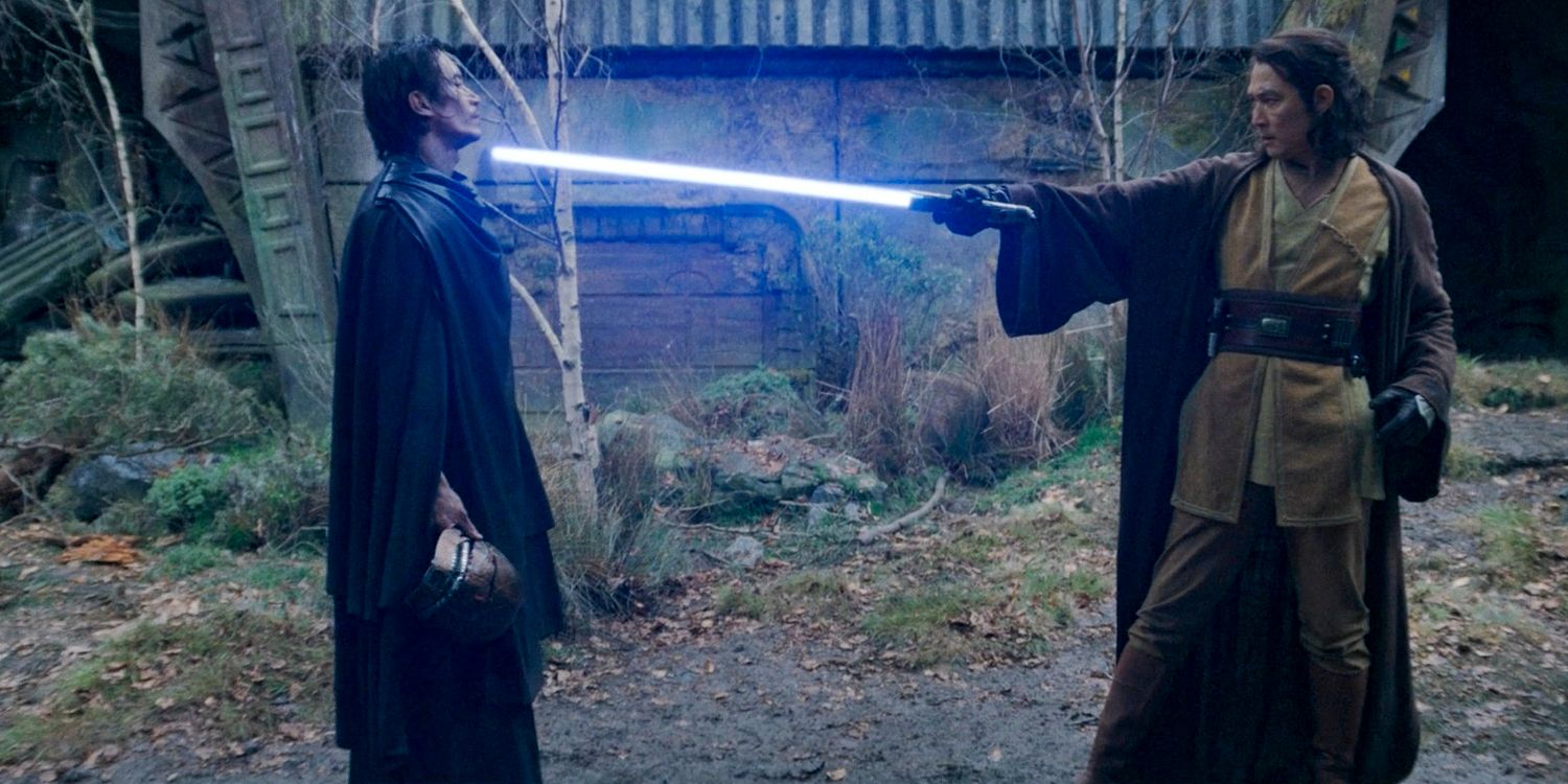 Master Sol (Lee Jung-jae) threatening Qimir with his lightsaber in The Acolyte season 1 episode 8