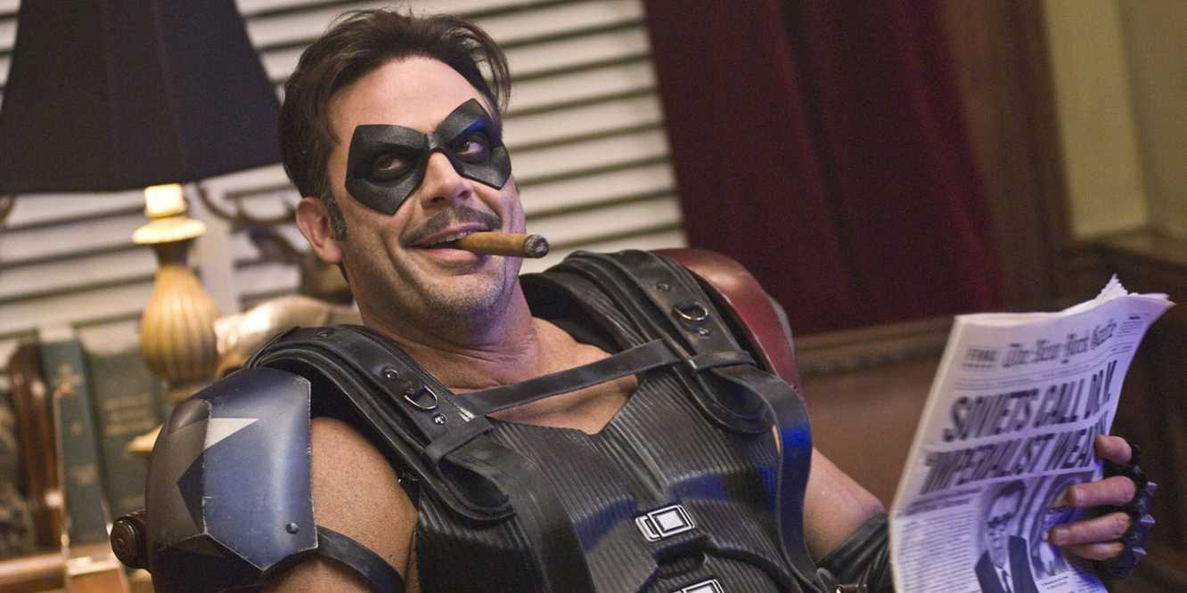 Jeffrey Dean Morgan smoking a cigar as Edward Blake aka The Comedian in Watchmen
