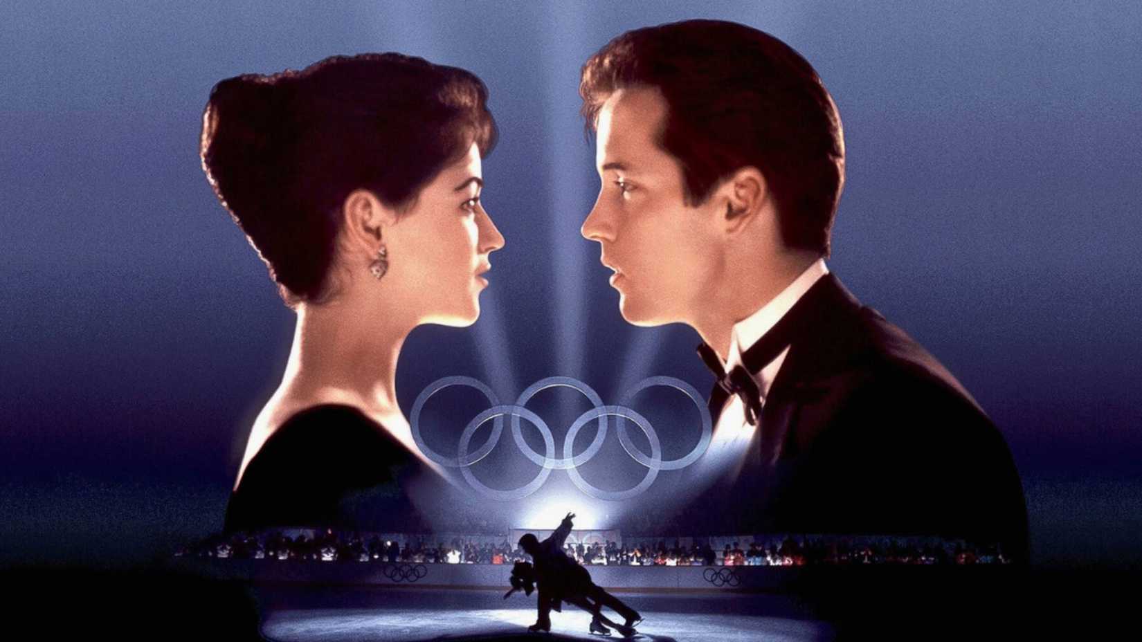 Plakat für „The Cutting Edge“ mit einem Mann und einer Frau, die einander über einer Eisbahn und Schlittschuhläufern in die Augen schauen