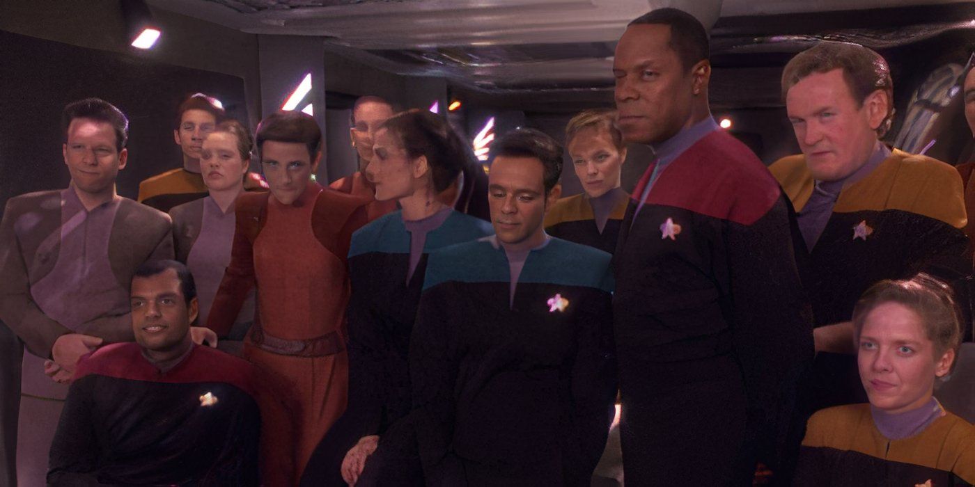 Star Trek: TNGs Emmys Loss Became A Dr. Bashir DS9 Story