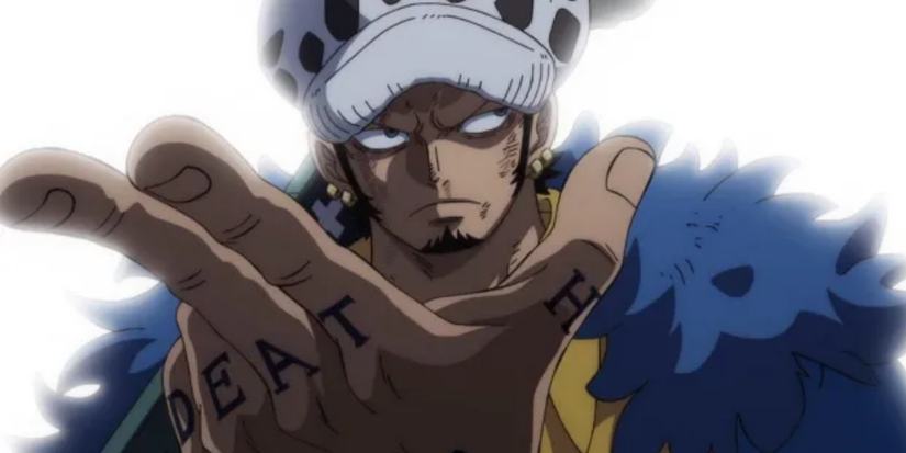 Trafalgar Law uses his Ope Ope no Mi powers against the Marine Soldiers in One Piece (1)