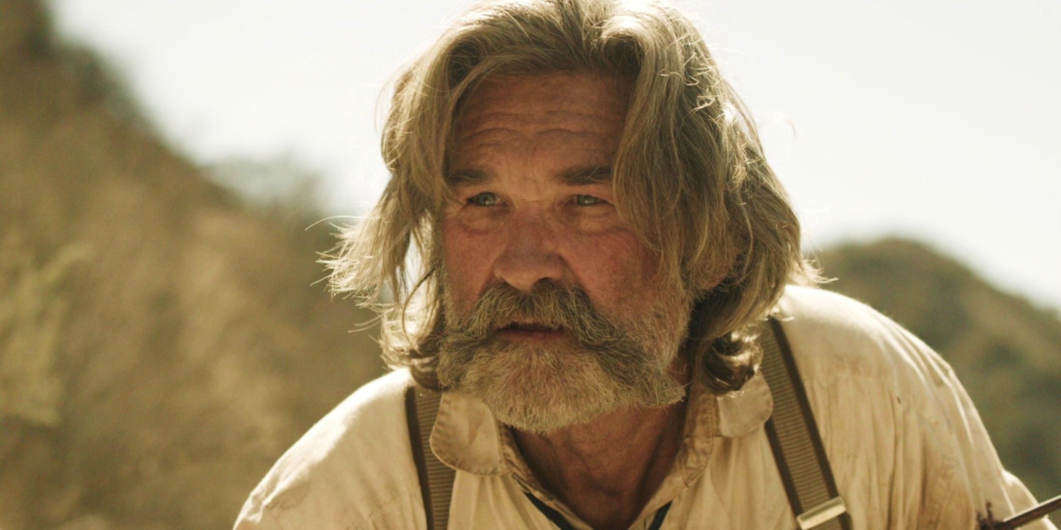 Kurt Russell looking disheveled in Bone Tomahawk