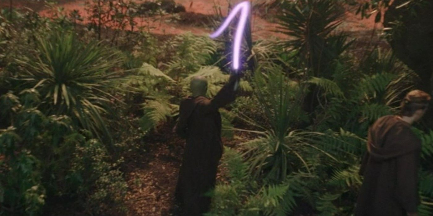 Which Lightsaber Type Should You Use, Based On Your Zodiac Sign?