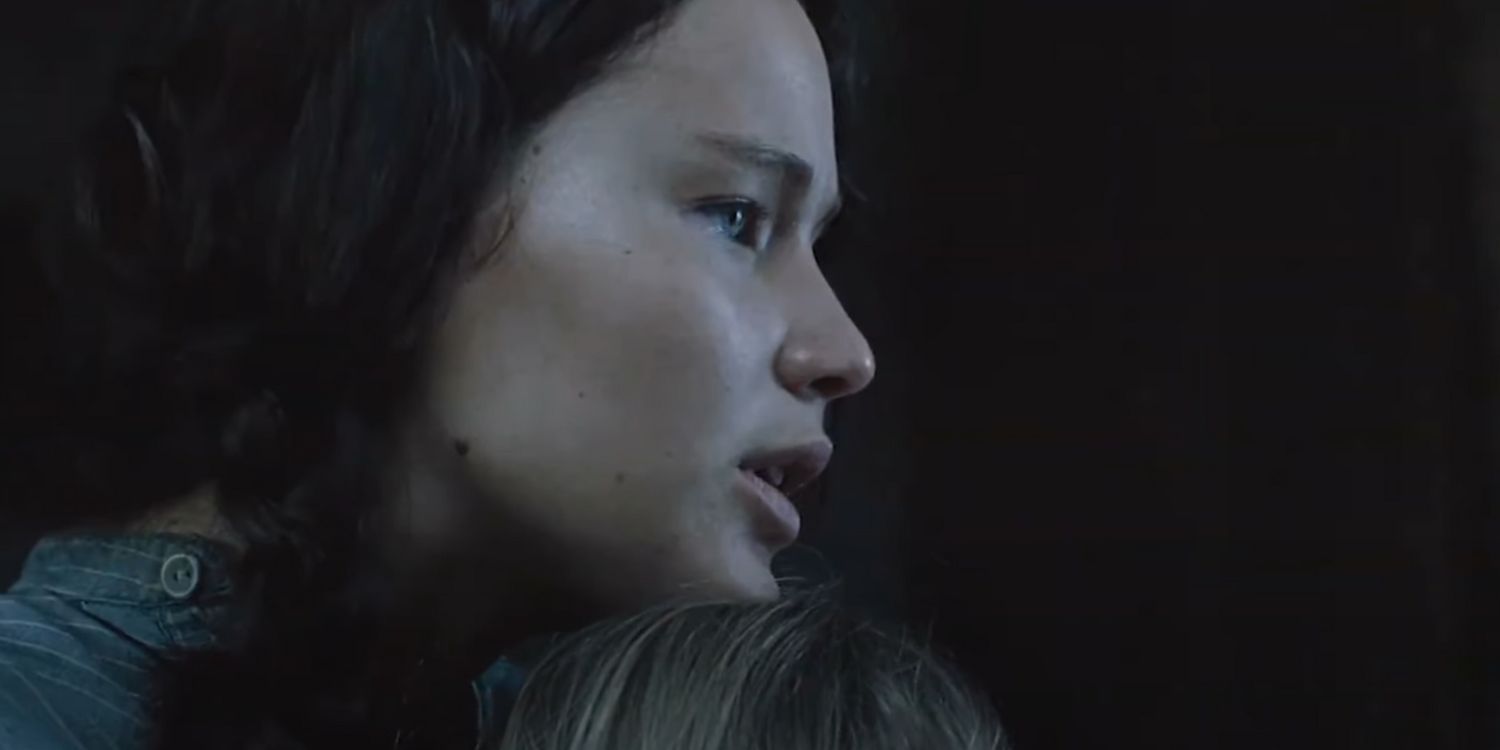 I Can't Believe How Perfectly The Hunger Games Movies' First & Last Scenes Mirror One Another