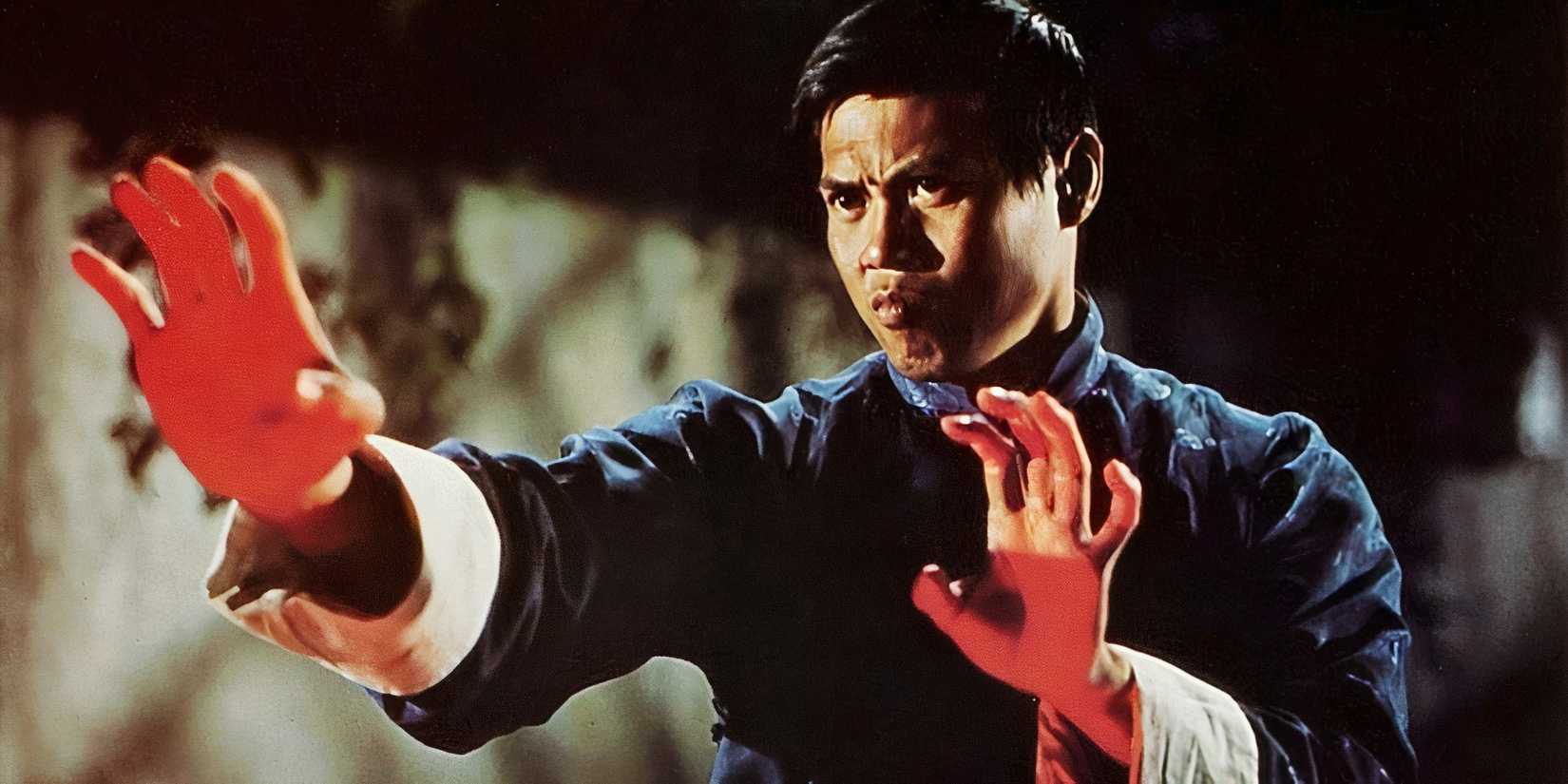 Lo Lieh as Chao Chih-Hao in Five Fingers Of Death/King Boxer.