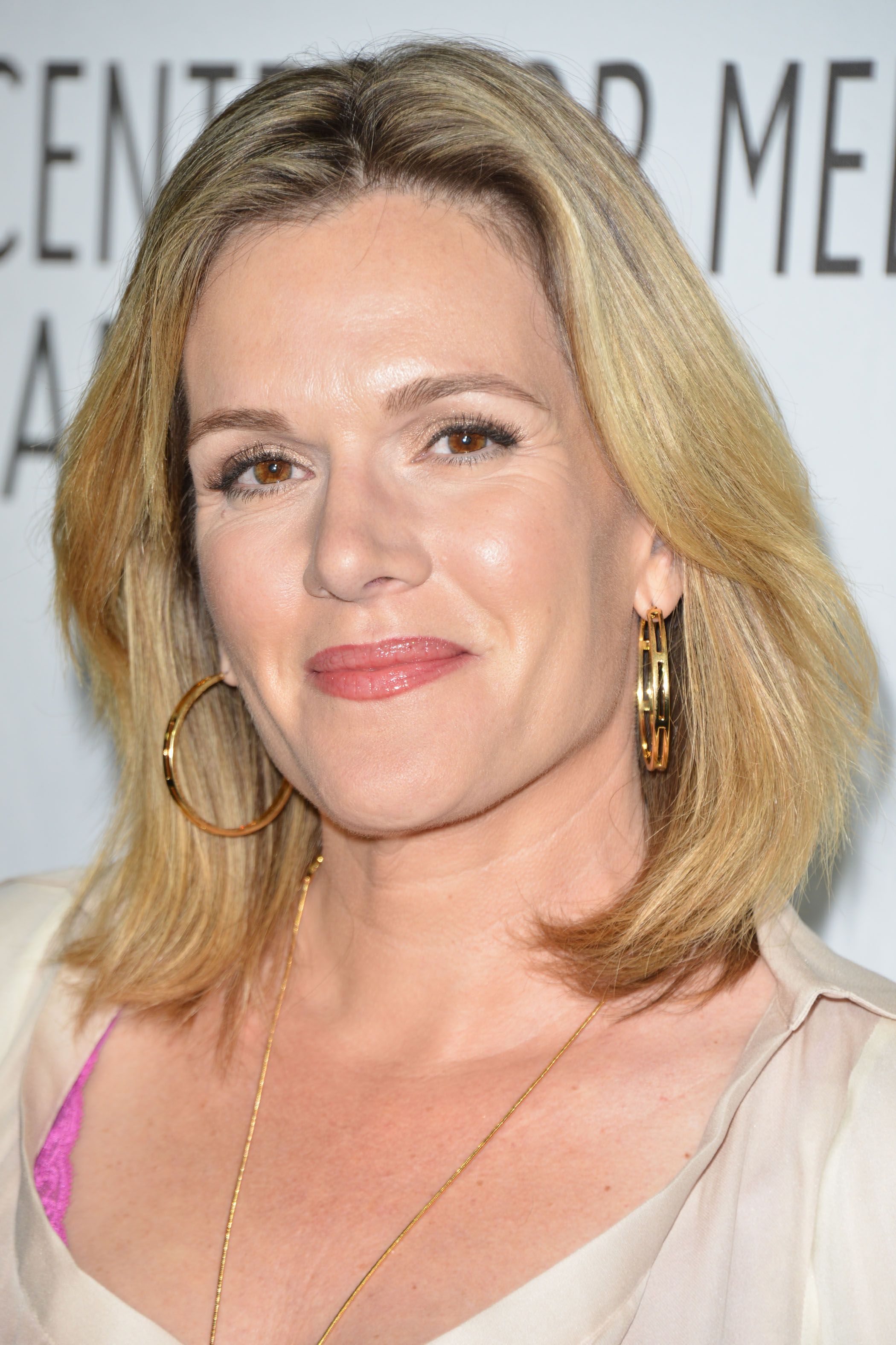 Headshot Of Catherine Dent