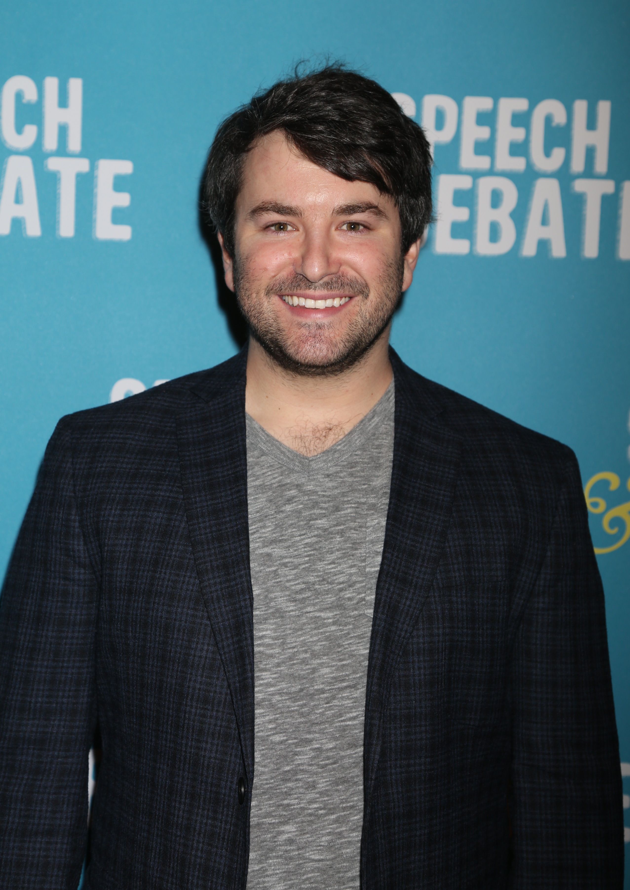 Headshot Of Alex Brightman