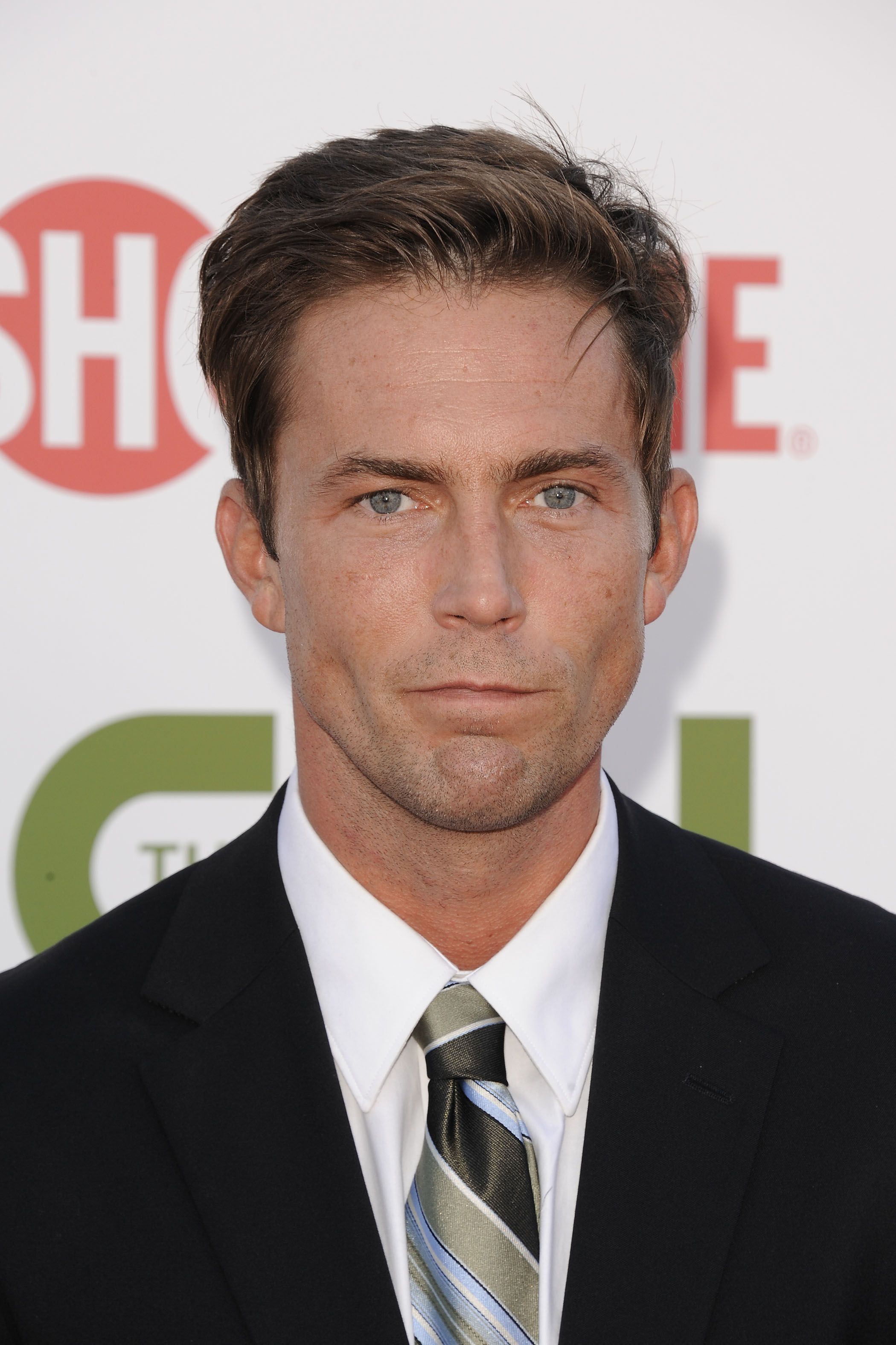 Headshot Of Desmond Harrington