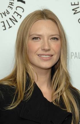 Headshot Of Anna Torv