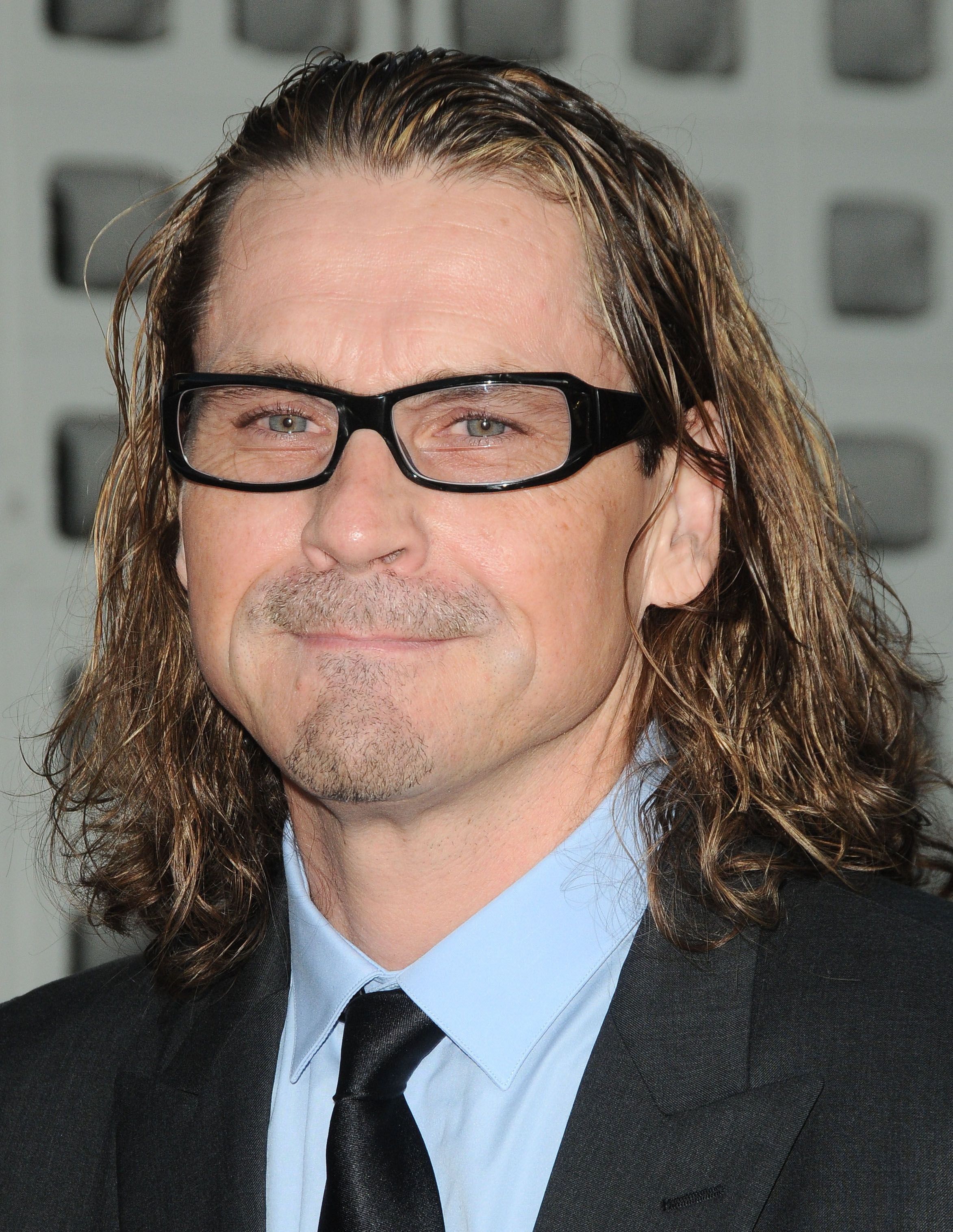Headshot Of Kurt Sutter