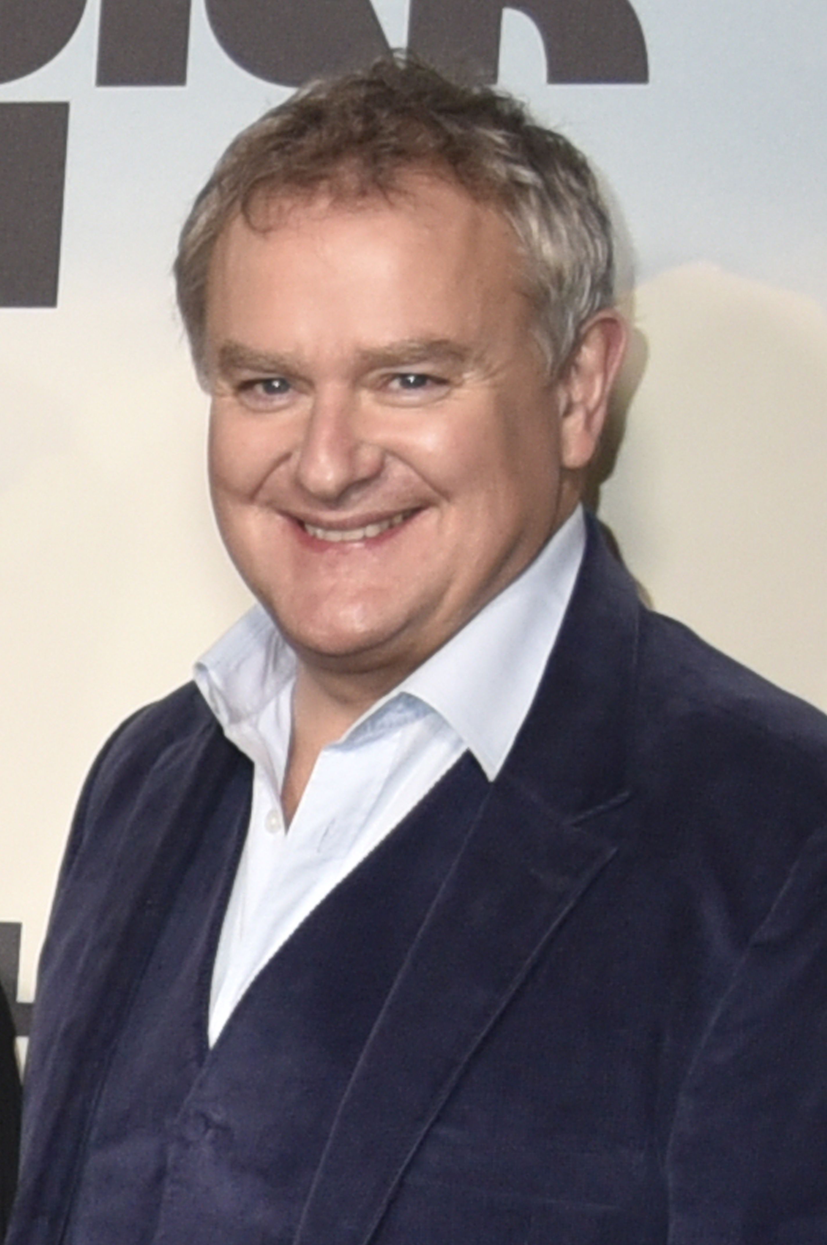Headshot Hugh Bonneville