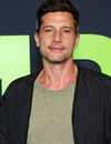 Headshot Of Simon Rex