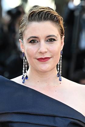 Headshot Of Greta Gerwig 