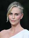 Фото Charlize Theron