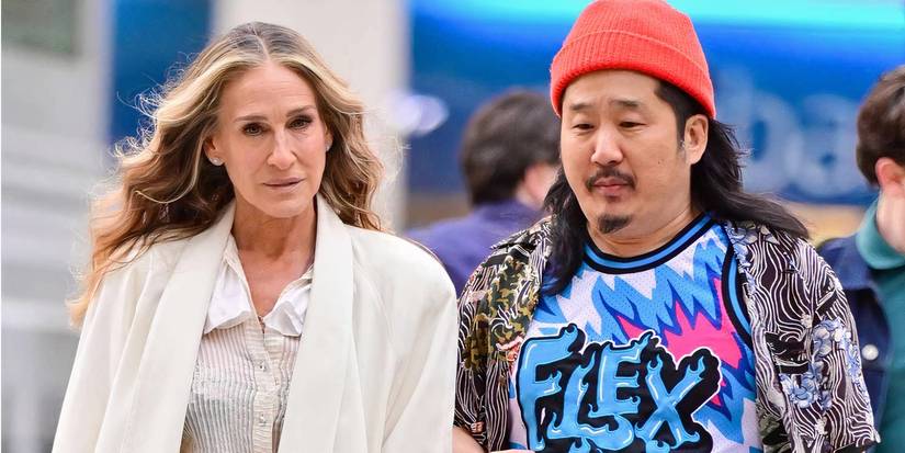 Jackie (Bobby Lee) and Carrie (Sarah Jessica Parker) walking together in And Just Like That