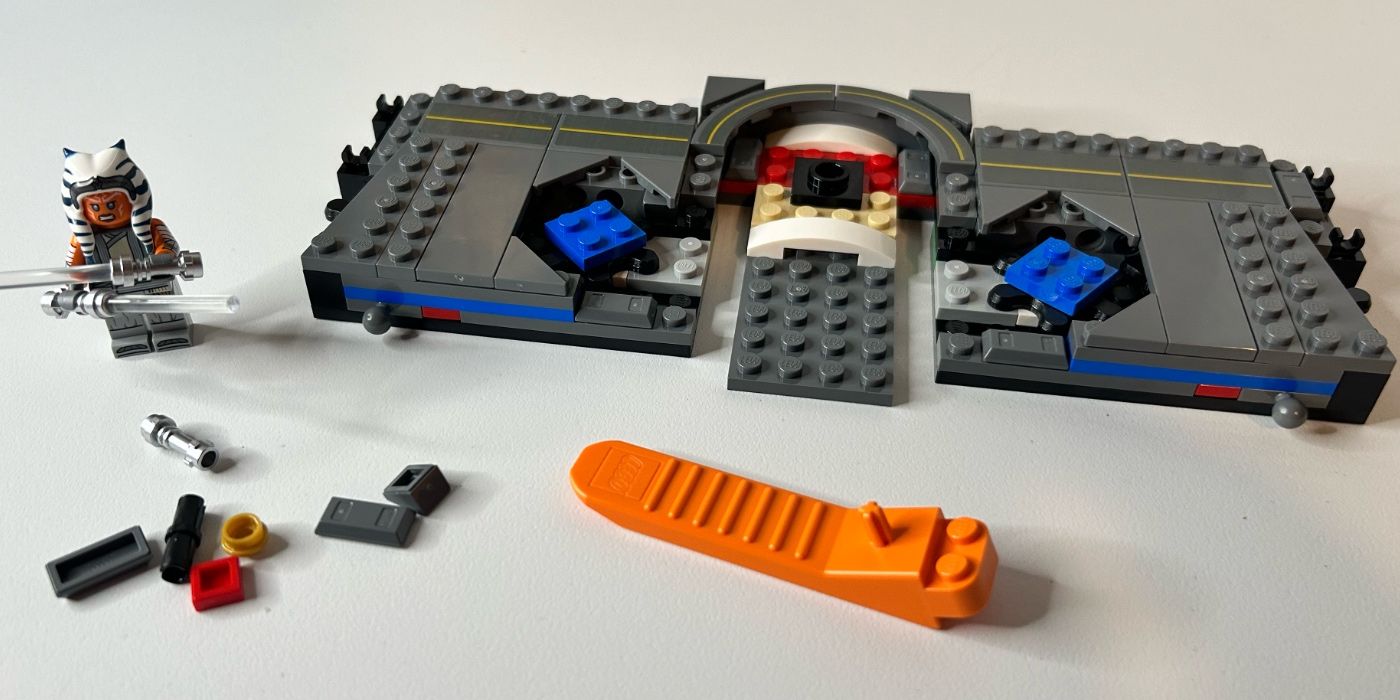 Ahsoka vs Thrawn Gets The Brick-Built Treatment With New Peridea LEGO Set (Review)