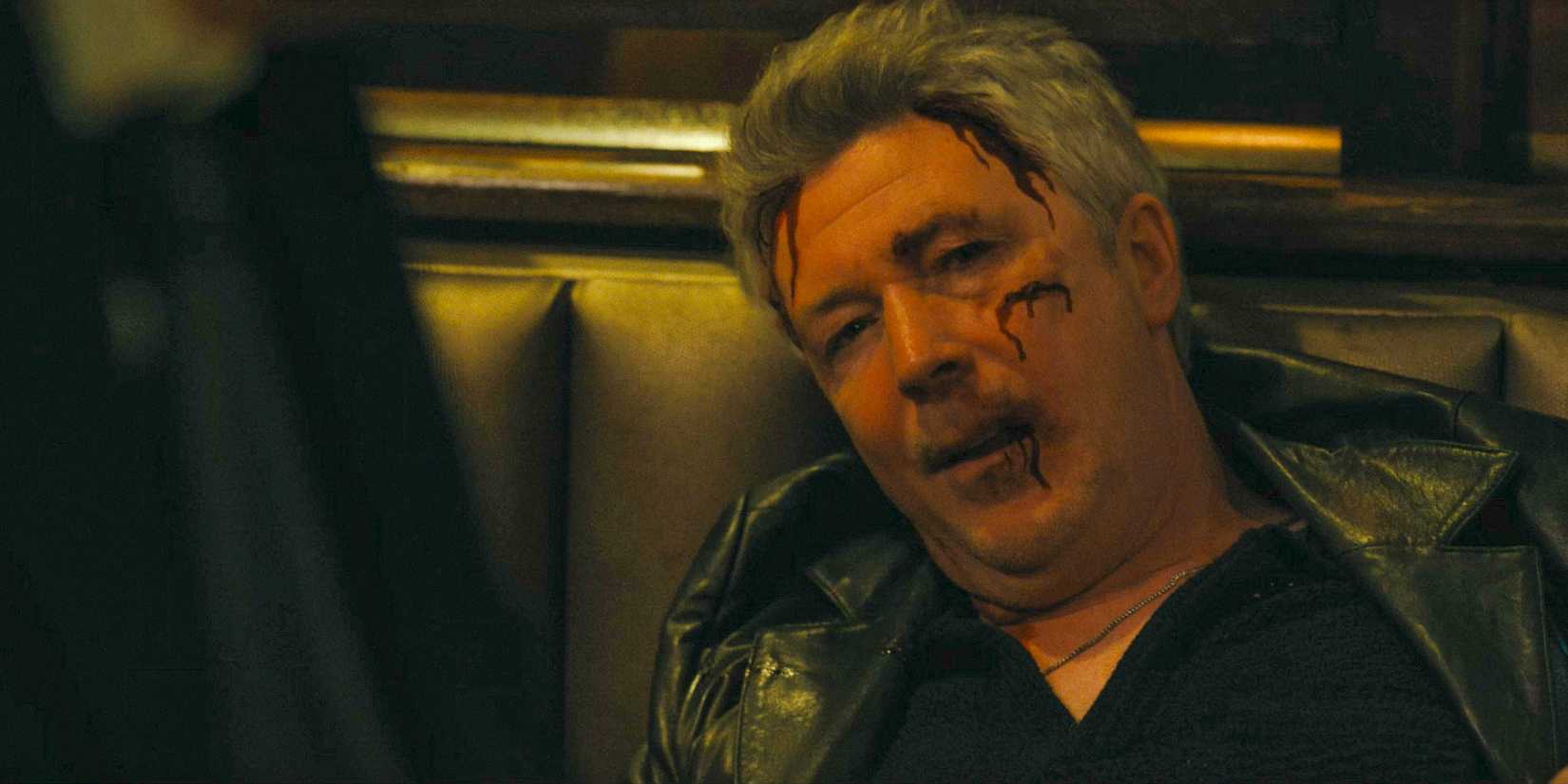 Milo (Aidan Gillen) with a bruised face in Mayor of Kingstown Season 3 Episode 10