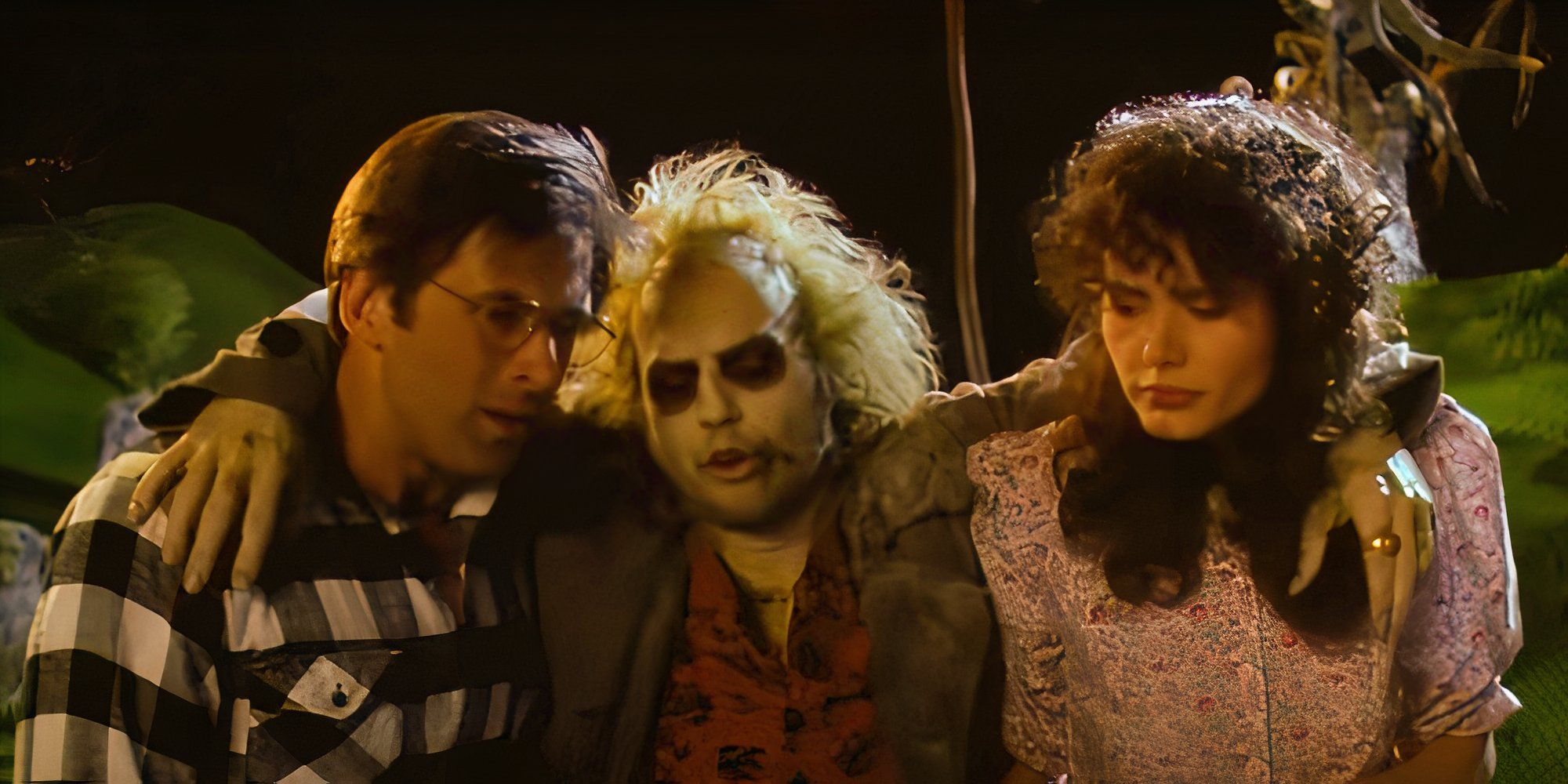 Dónde están los personajes de Alec Baldwin y Geena Davis en Beetlejuice Beetlejuice