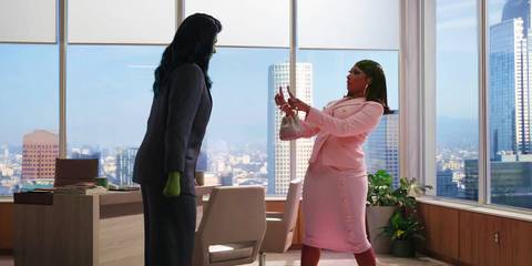 She-Hulk speaking to Megan Thee Stallion in She-Hulk Attorney at Law