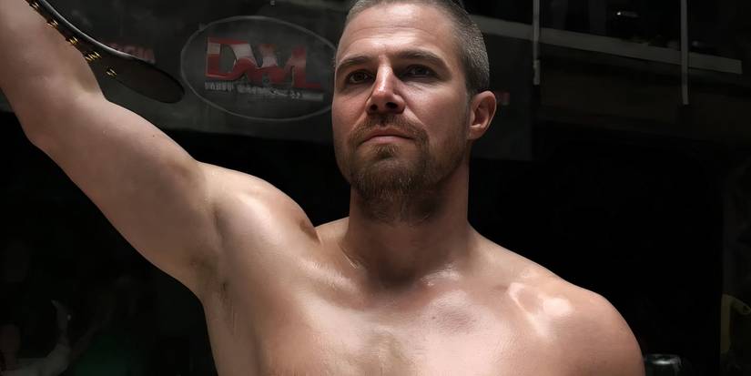 Stephen Amell Shares Plans For Cancelled Heels Season 3