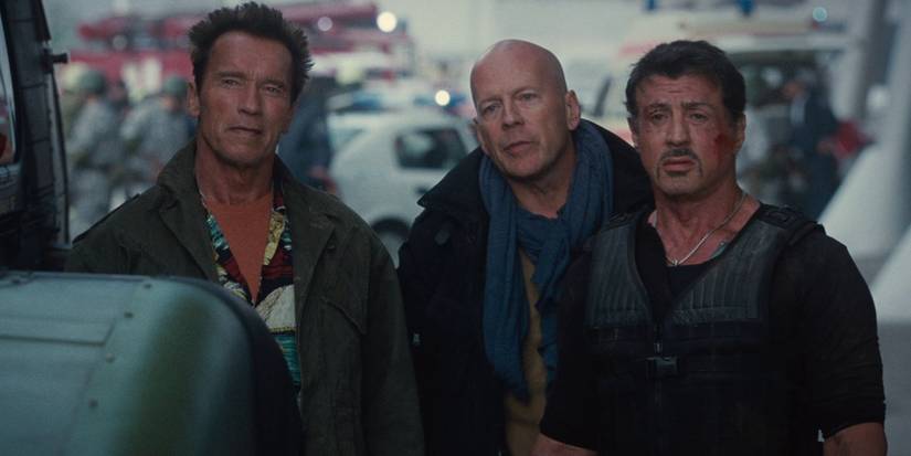 Sylvester Stallone, Arnold Schwarzenegger e Bruce Willis em The Expendables 2