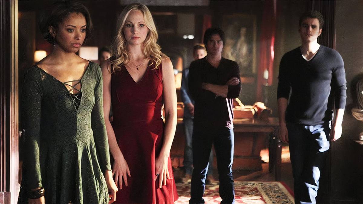 Two Vampire Diaries Stars Reunite 7 Years After The Show Ended, image size:1200x675