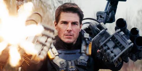 Tom Cruise as Bill Cage shooting in Edge of Tomorrow