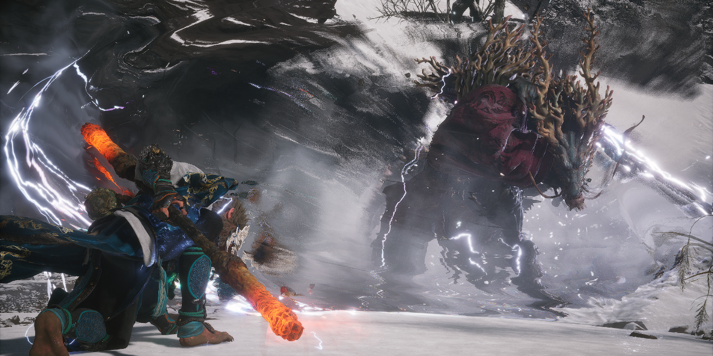 Player using their staff on fire to fight the Yaoguai Cyan Loong boss in The New West in Black Myth: Wukong.