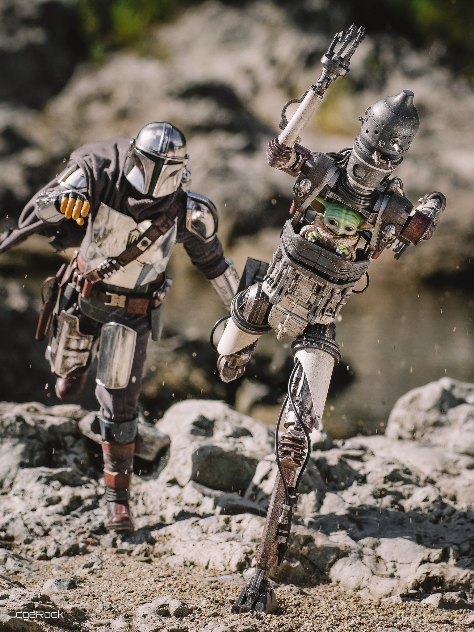 Star Wars Hot Toys Bring Key Mandalorian & Bad Batch Characters To Life