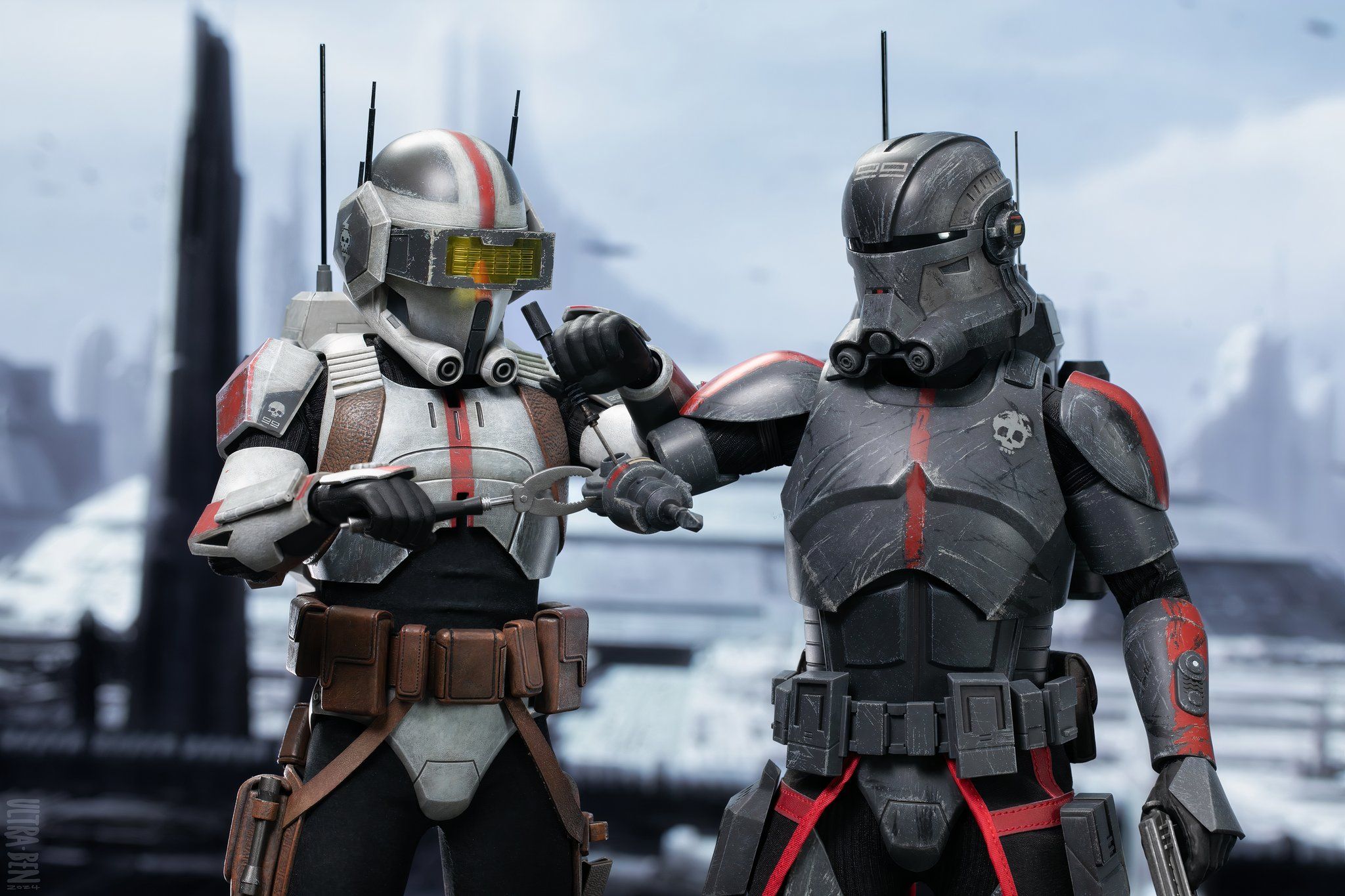 Star Wars Hot Toys Bring Key Mandalorian & Bad Batch Characters To Life