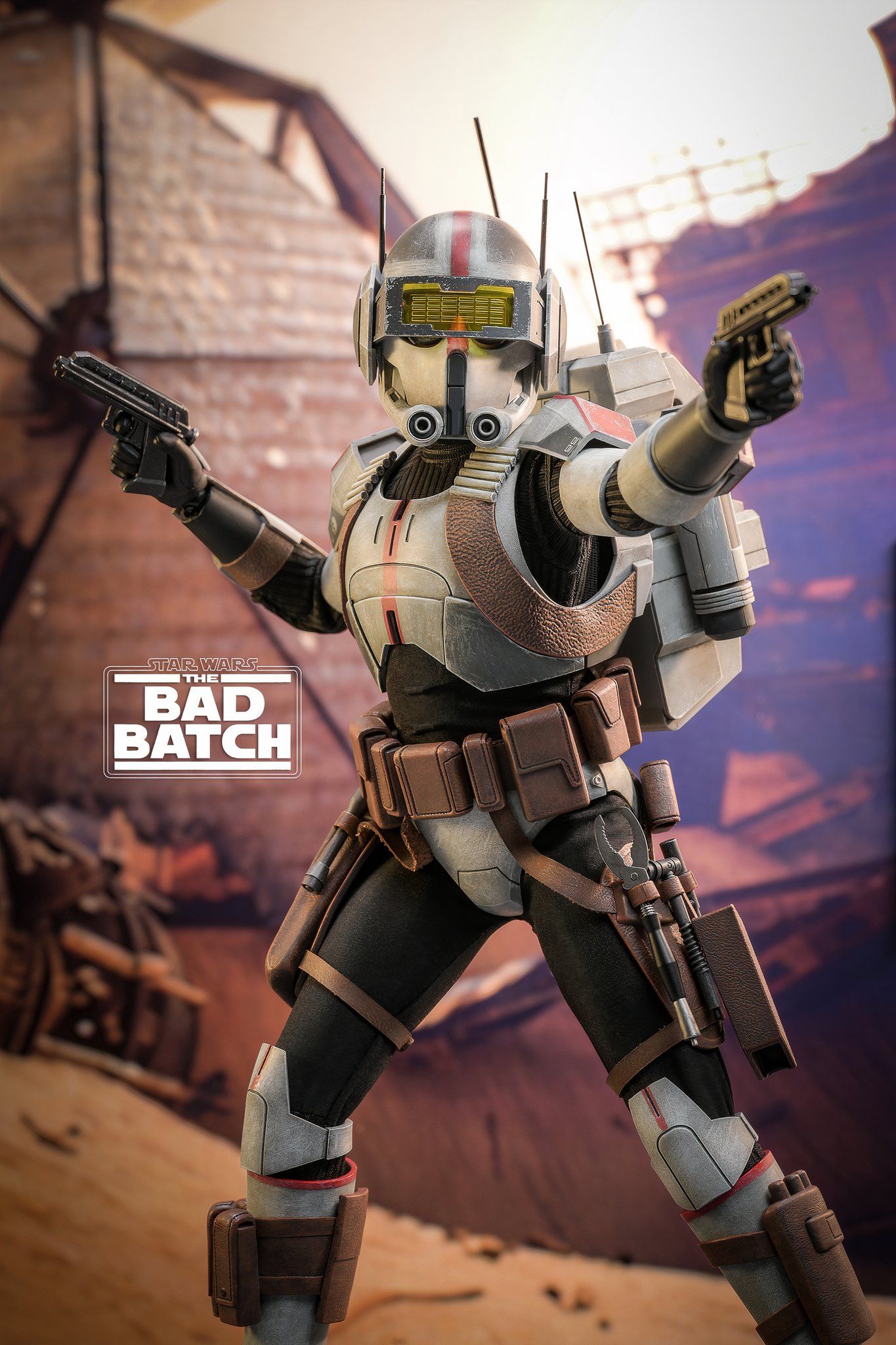 Star Wars Hot Toys Bring Key Mandalorian & Bad Batch Characters To Life