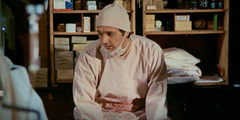 This Intense MASH Episode Found An Ingenious Way To Drop The Laugh ...
