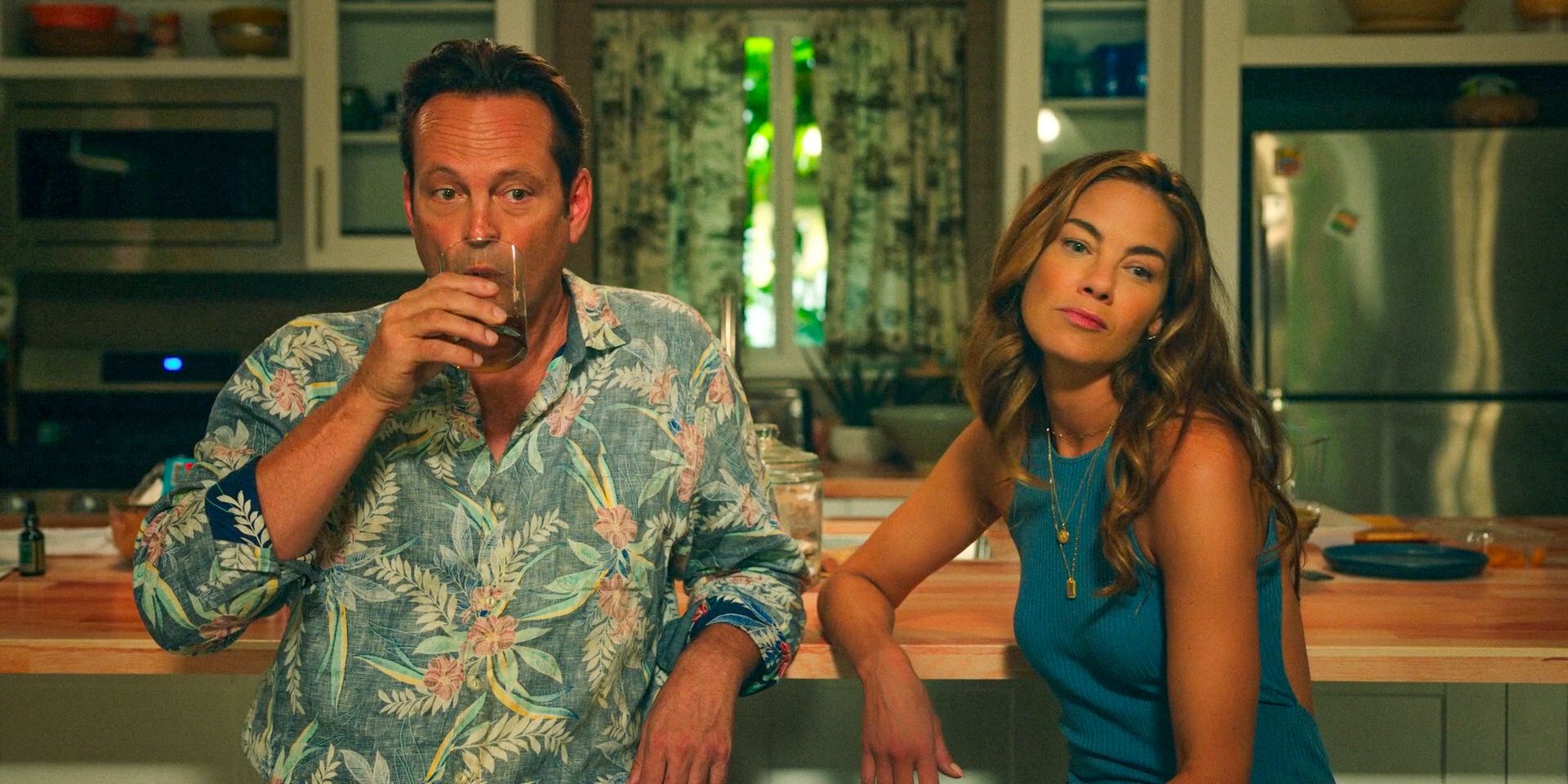 La temporada 2 de Bad Monkey ahora tiene un gran problema de historia de Vince Vaughn que solucionar después de la escena final de Rosa de la temporada 1